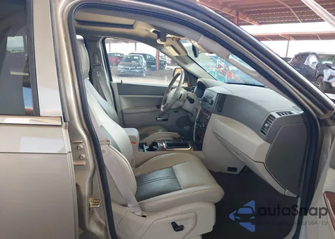 2005 Jeep Grand Cherokee Limited from USA, damaged, VIN 1J4HS58N85C580219